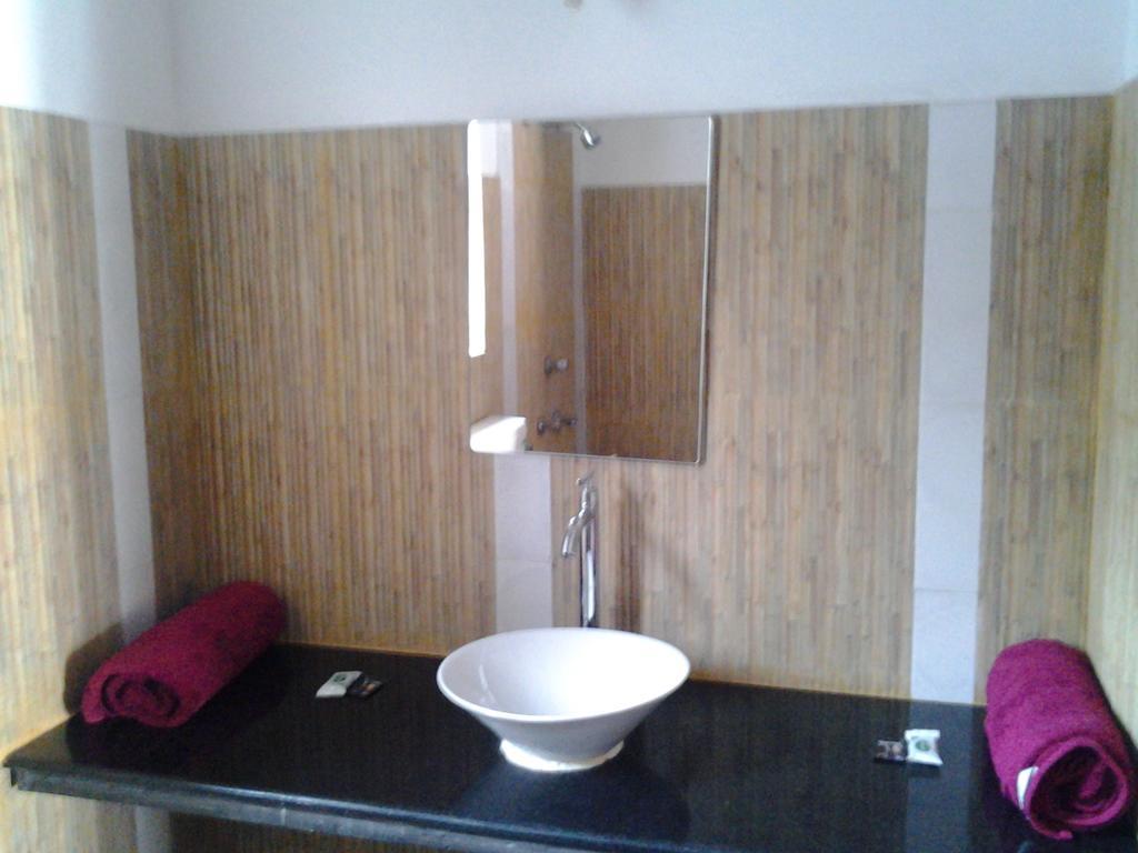 Starco Hotel Anjuna Phòng bức ảnh