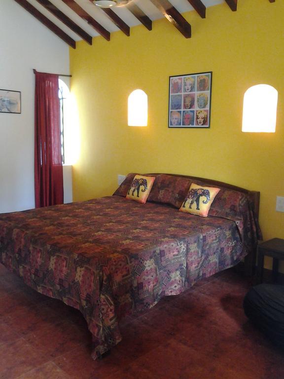 Starco Hotel Anjuna Phòng bức ảnh